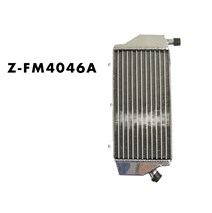chladič levý pasuje na  YZF 250 14 - 18 YZF 450 14 - 17                                                                                                                                                                                                   