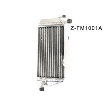 chladič levý CRF 450 09 - 12                                                                                                                                                                                                                              