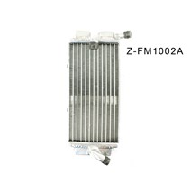 chladič levý CRF 450 05 - 08                                                                                                                                                                                                                              