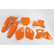 Sada plastů pasuje na KTM SX 125/250/400 00