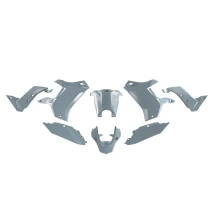 T7 Revolution sada plastů pasuje na  Yamaha Tenere 700 19-24 šedá